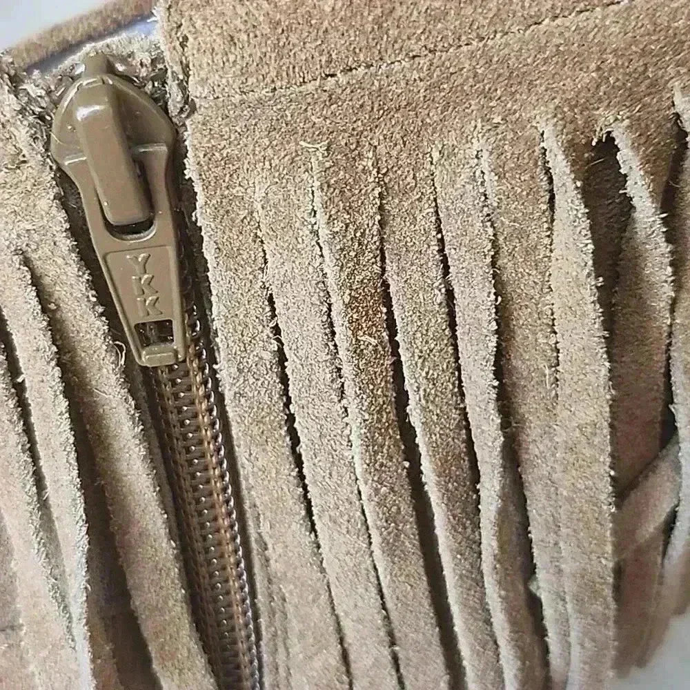 Genuine suede ankle booties with fringes